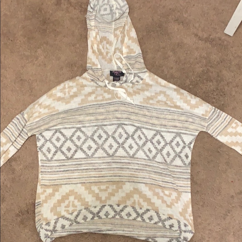 Light weight hoodie